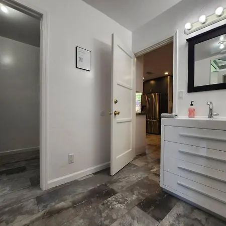 Private Room1 Own Bath Own Entry Shared Kitchen Walk To Ucsd San Diego Exterior foto